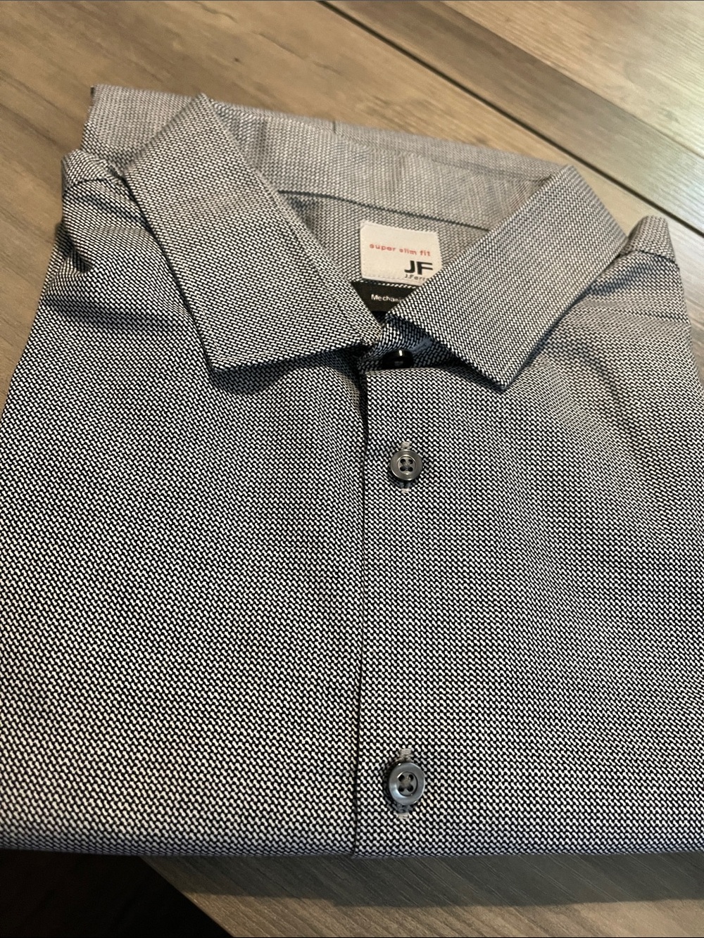 #A329 jf j.ferrar Men’s Black & White Micro-Pattern Button-Down Shirt